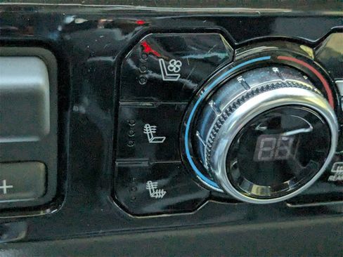 New 2026 GMC Sierra 1500 SLT w/ SLT Premium Plus Package image 25