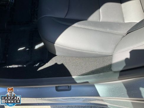Used 2025 Tesla Model 3 Long Range RWD image 27