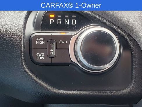 Used 2024 RAM 2500 Big Horn AWD/4WD image 25