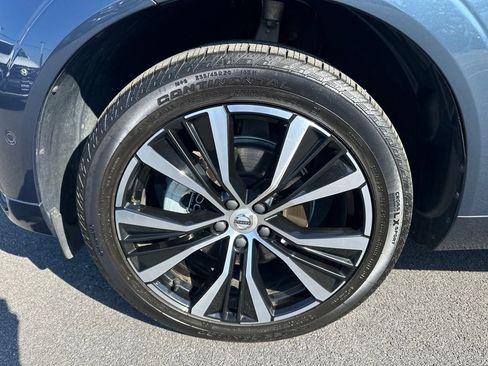 Used 2024 Volvo XC60 B5 Plus w/ Protection Package Premier image 12