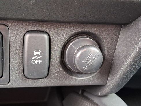 Used 2024 Mitsubishi Outlander Sport AWD image 24