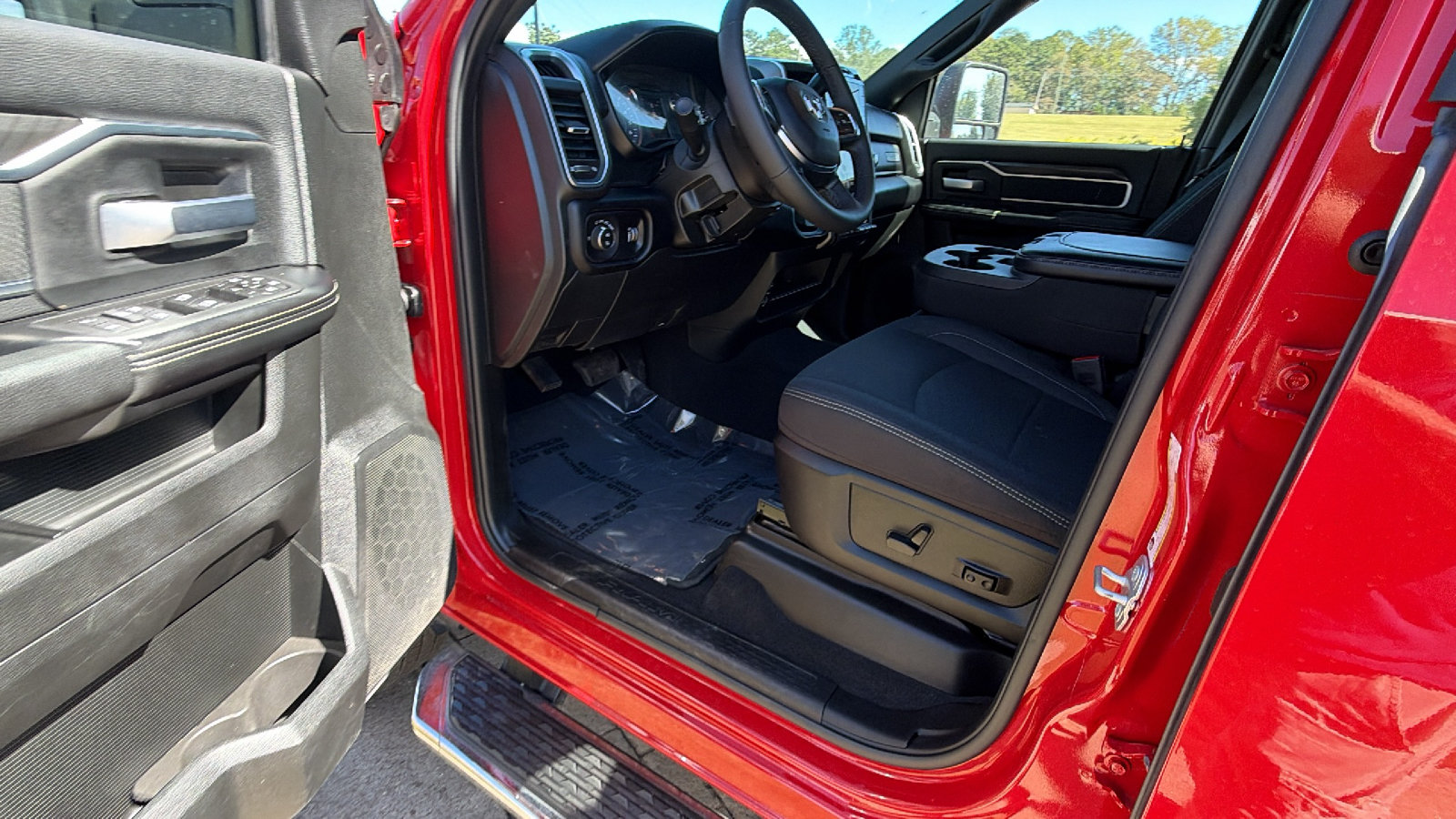 Used 2026 RAM 2500 Big Horn AWD/4WD image 14