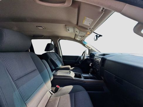 Used 2012 Nissan Titan SV w/ SV Value Truck Pkg RWD image 32