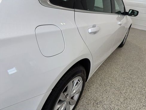 Used 2024 Chevrolet Malibu LT FWD image 29