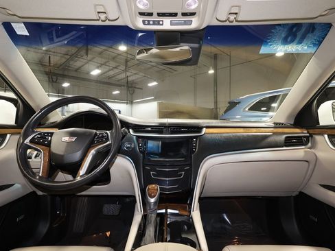 Used 2018 Cadillac XTS Luxury w/ Driver Awareness Package image 29