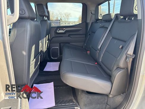 Used 2023 Chevrolet Silverado 1500 RST image 13