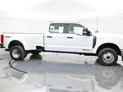 Used 2024 Ford F350 XL AWD/4WD image 4