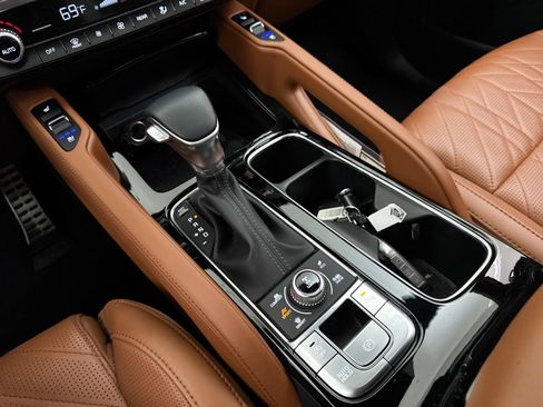 Certified 2025 Kia Telluride SX Prestige X-Pro AWD/4WD image 30