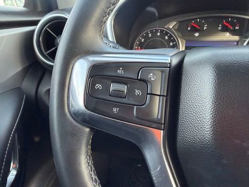 Used 2023 Chevrolet Blazer LT image 25