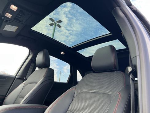 New 2026 Ford Escape ST-Line w/ Tech Pack #1 image 36