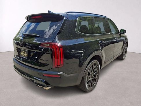 Used 2021 Kia Telluride SX w/ SX Prestige Package AWD/4WD image 9