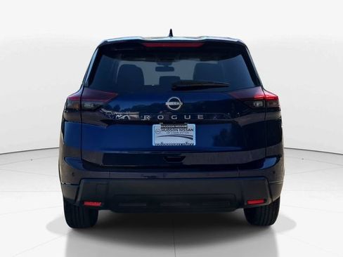 Used 2025 Nissan Rogue SV FWD image 7