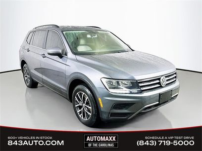 Used 2019 Volkswagen Tiguan SE w/ Panoramic Sunroof Package