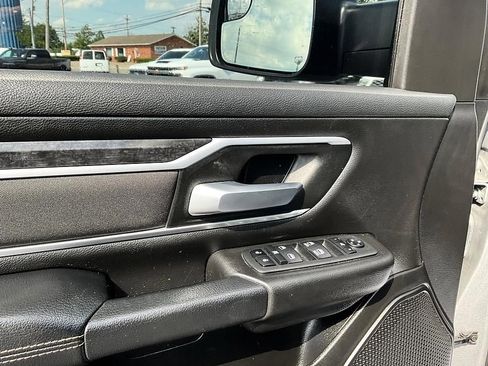 Used 2023 RAM 1500 Big Horn AWD/4WD image 12
