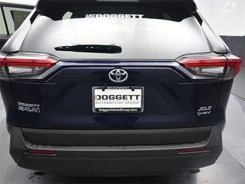 Certified 2025 Toyota RAV4 XLE image 12