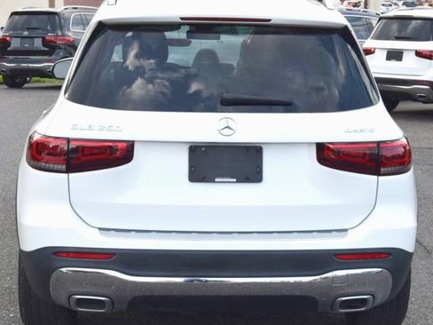 Used 2020 Mercedes-Benz GLB 250 4MATIC w/ Premium Package image 7