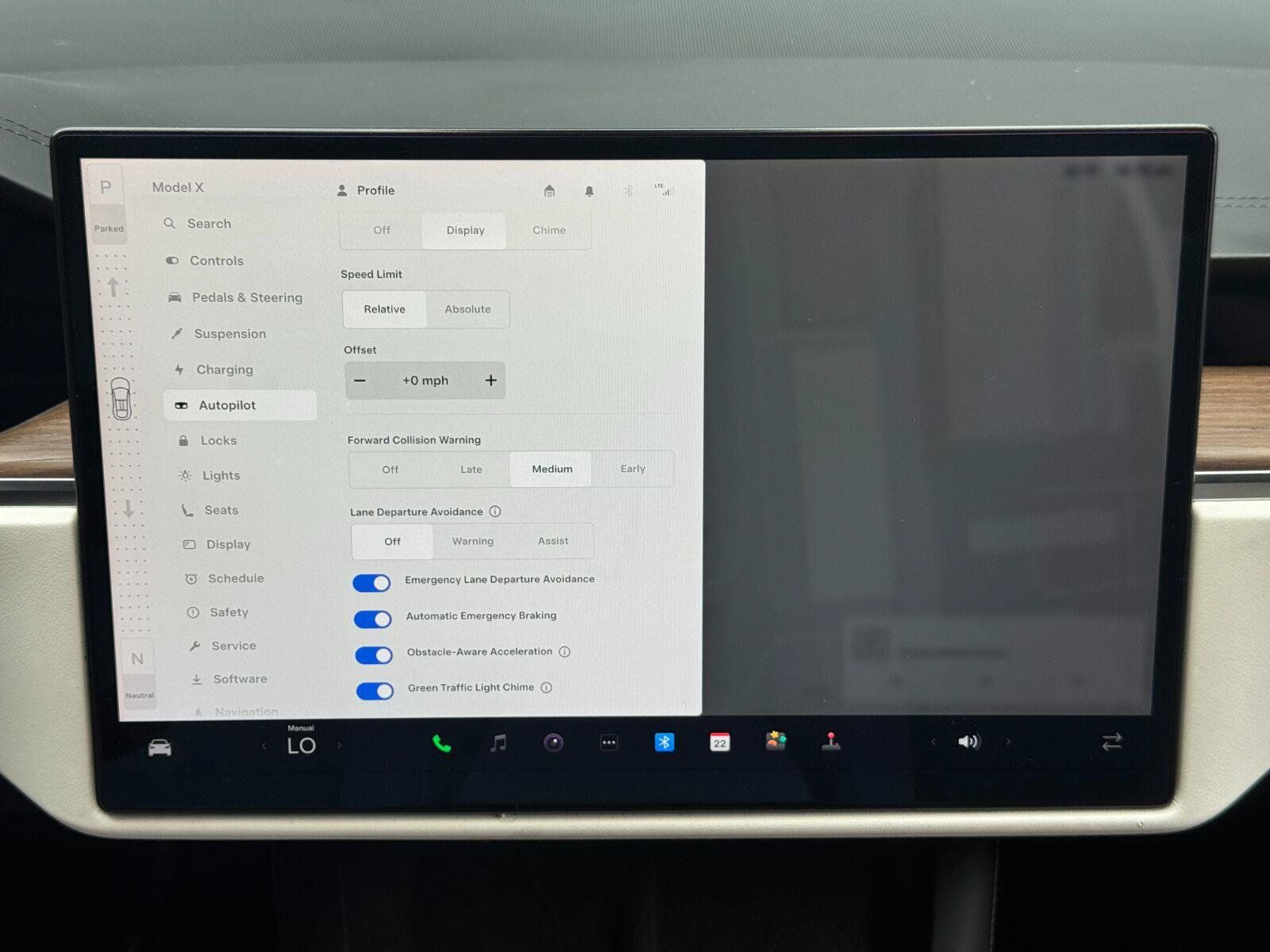 Used 2022 Tesla Model X AWD/4WD image 26