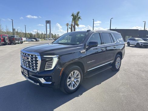 Used 2025 GMC Yukon Denali image 7
