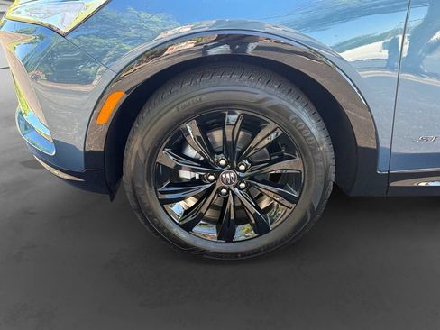 New 2026 Buick Envista Sport Touring w/ Convenience I Package FWD image 9