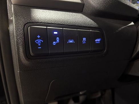 Used 2017 Hyundai Tucson Limited w/ Limited Ultimate Package 03 image 17