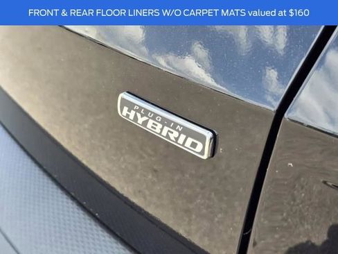 New 2024 Ford Escape SE image 7