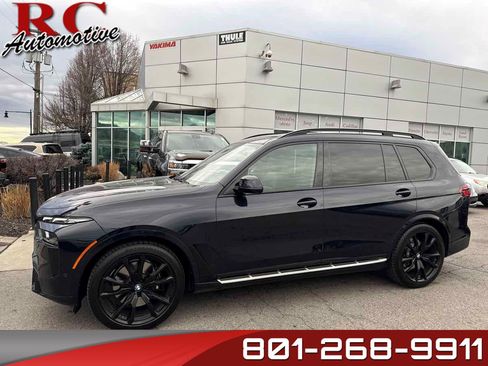Used 2023 BMW X7 xDrive40i w/ Executive Package image 1