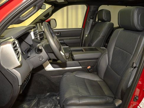 Used 2025 Toyota Tundra Platinum image 13