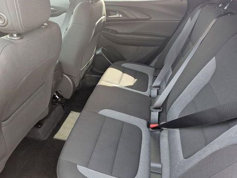 Used 2025 Chevrolet TrailBlazer LT FWD image 26