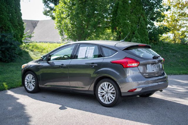 Used 2017 Ford Focus Titanium FWD image 7