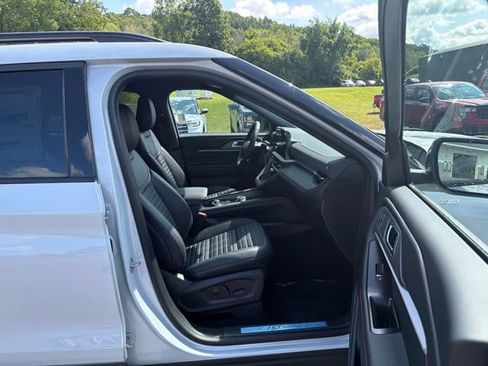 New 2026 Ford Explorer ST-Line AWD/4WD image 34