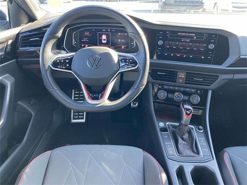 Used 2024 Volkswagen Jetta GLI 40th Anniversary Edition image 10