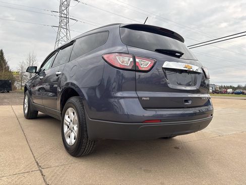 Used 2013 Chevrolet Traverse LS image 4