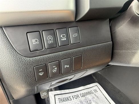 Used 2017 Toyota Highlander Limited Platinum AWD/4WD image 10