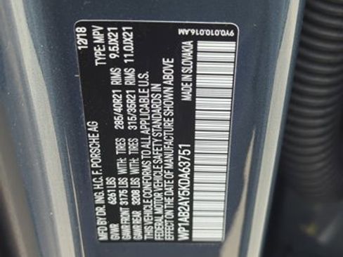 Used 2019 Porsche Cayenne S image 27