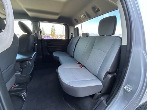 Used 2021 RAM 1500 Tradesman w/ Chrome Appearance Package AWD/4WD image 38