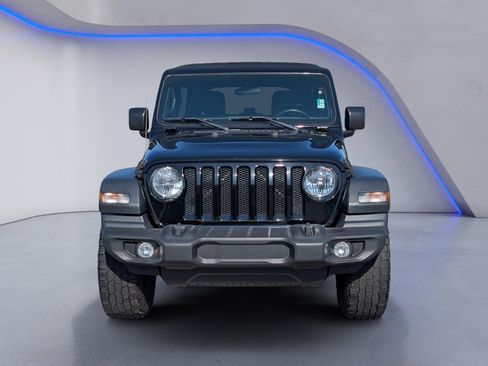 Used 2018 Jeep Wrangler Unlimited Sport S AWD/4WD image 3