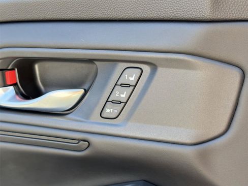 Used 2024 Honda Accord EX-L image 37