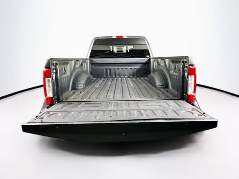 Used 2019 Ford F250 Lariat w/ Lariat Value Package AWD/4WD image 27