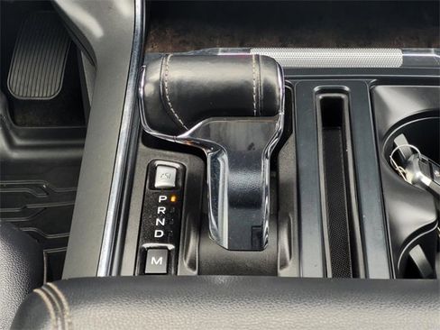 Used 2021 Ford F150 Lariat w/ Max Trailer Tow Package image 24