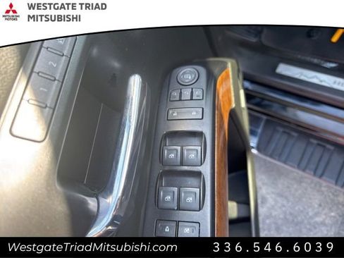 Used 2018 Chevrolet Silverado 1500 High Country image 16