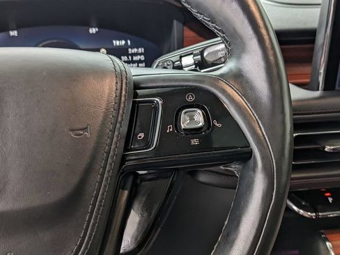 Used 2024 Lincoln Aviator Reserve AWD/4WD image 34
