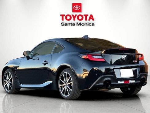 New 2026 Toyota GR86 RWD image 5