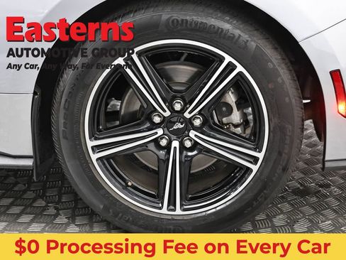 Used 2025 Ford Mustang Premium RWD image 31