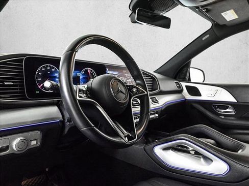 Used 2024 Mercedes-Benz GLE 450e 4MATIC image 10