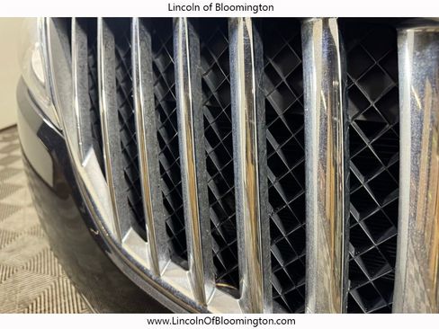 Used 2015 Lincoln MKX AWD w/ Equipment Group 102A image 11