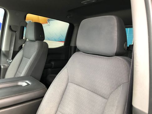 Used 2020 Chevrolet Silverado 1500 LT w/ All-Star Edition image 18