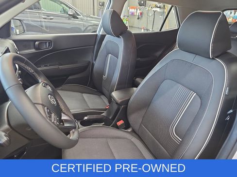 Certified 2026 Hyundai Venue SEL FWD image 15