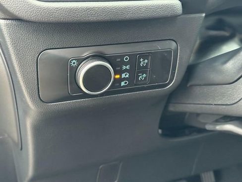 Used 2025 Ford Escape ST-Line image 19