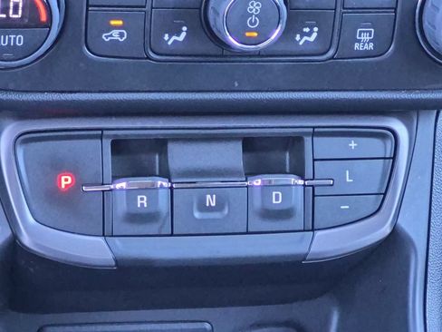 Used 2023 GMC Terrain AT4 AWD/4WD image 29