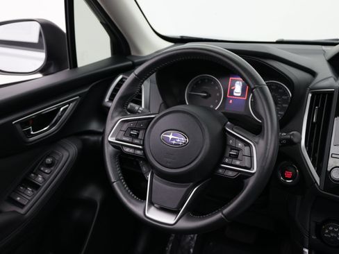 Used 2023 Subaru Forester Premium AWD/4WD image 33